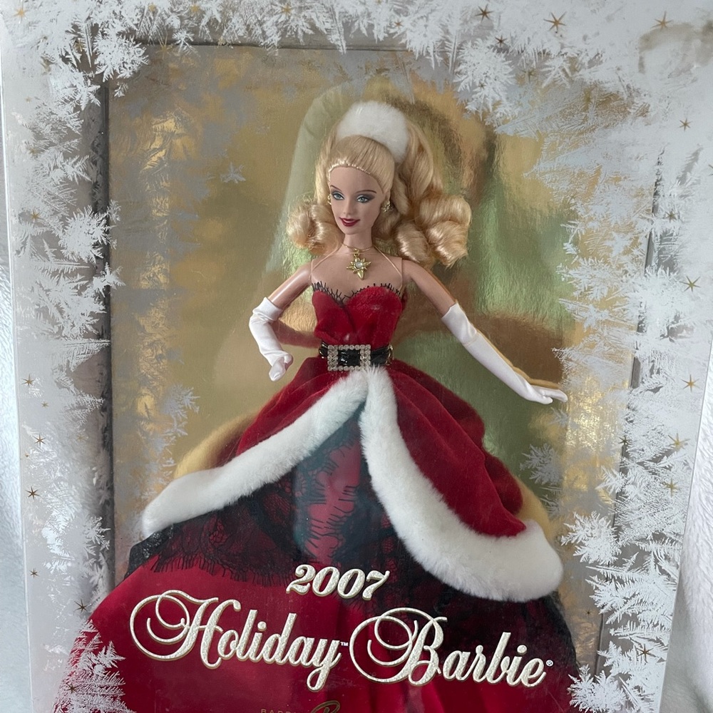 2007 holiday Barbie never removed from box! Great condition